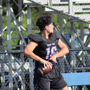 Meet your Posher, Santos